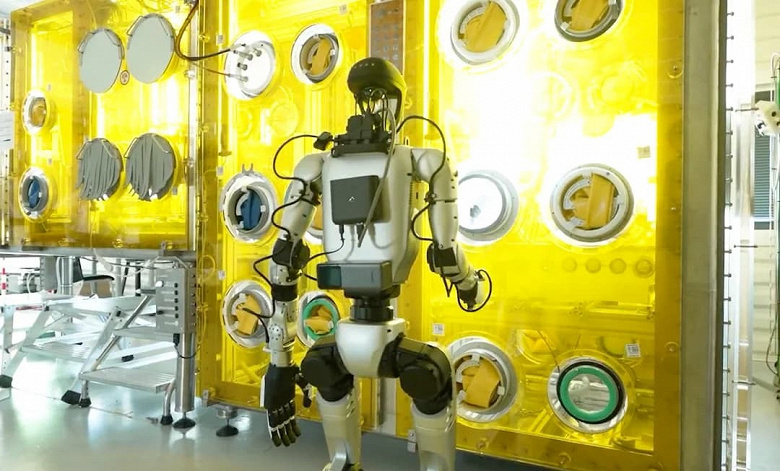 Гуманоидный робот Hoxo будет использоваться на объектах ядерной промышленности. Началось тестирование